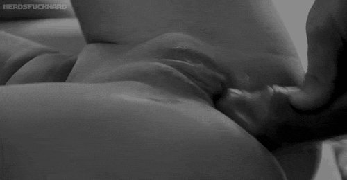 Smoking Hot GF Goes Wild On Camera picture 1 of 1