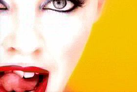 Kylie's Seductive Lip Tease Gets Me Pumping'