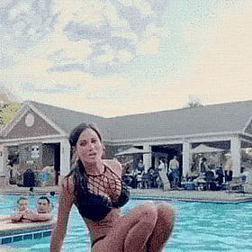 Soaked Bikini Tease Gets Hands-On'