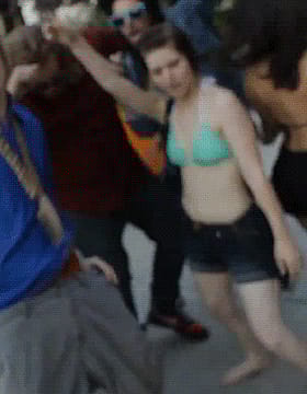 Dodger's Horny Gaming Stream Gets Wild'