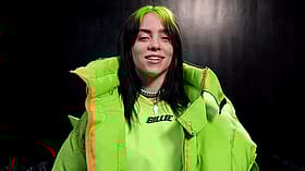 Billie's Teasing Pose Session'