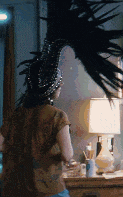 Alison Brie's Jiggly Juggs Bouncing Wild picture 1 of 1