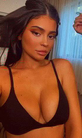 Kylie's Busty Tease'