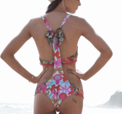 Kendall Jenner Gets Devoured - Cunnilingus Queen Squirts Everywhere! picture 1 of 1