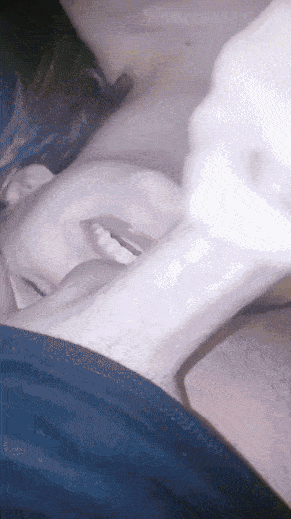 Baddie Deepthroats That Thick Meat picture 1 of 1