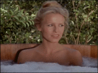 Blonde Bombshell Takes a Deep Dive picture 1 of 1