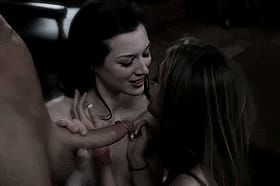 Young Threesome Action'