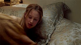 Sarah Gadon's Sweet Canadian Muffin Dive'