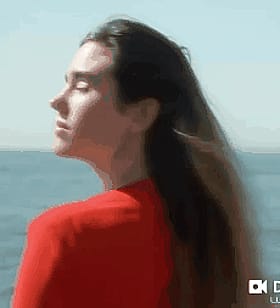 Jennifer Getting Hot n Heavy'