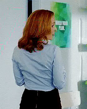 Smoking Hot Governess Unzips the Truth'