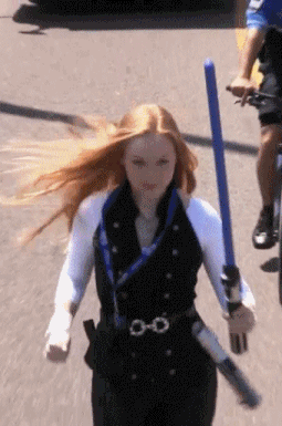 Molly C. Quinn Gets Tongue-Tied by a Hot Texas Fox picture 1 of 1