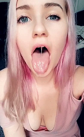 Ahegao Queen Drops a Load in Selfie-Cam Cumshot'
