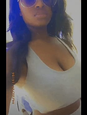 Dat Thicc Ebony Friend Got That Fire'