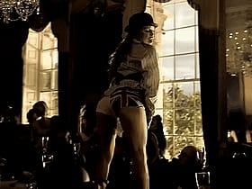 Fergie Gettin' Dat Booty Jiggle On'