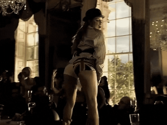 Fergie Gettin' Dat Booty Jiggle On picture 1 of 1