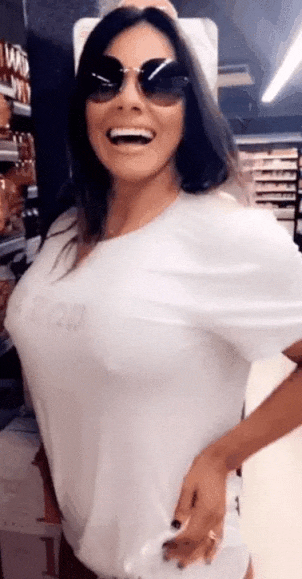 MILF Flashes Her Knockers at the Grocery Store picture 1 of 1
