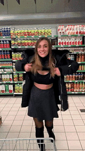 That Titty Drop Tho... Fuck!'