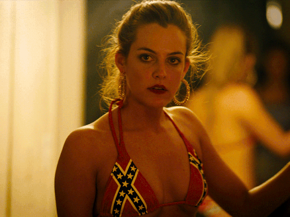 Riley Keough Gettin' That Sun-Kissed Glow in Her Daisy Dukes picture 1 of 1