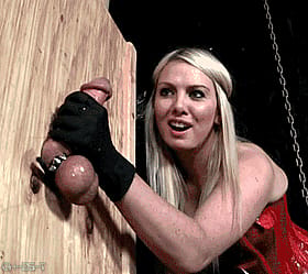 Throat-Training Gloryhole Goddess'