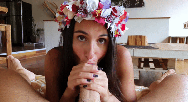 Throat-Trained GF Gives Slurpy Head picture 1 of 1