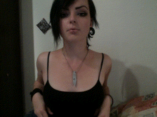 Emo babe's plunge into wild side picture 1 of 1