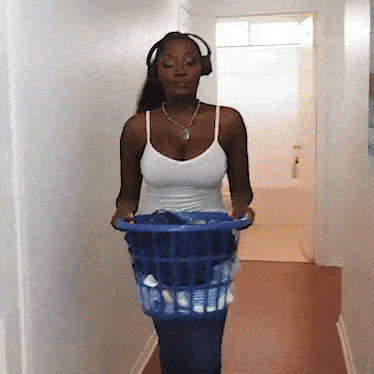 Double Trouble Pound & Spray Gif picture 1 of 1