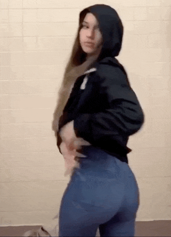 Issa's Cheeks Clapping Solo picture 1 of 1